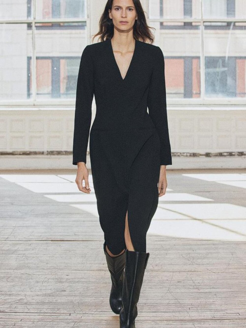 ZARA Women's ZW Collection V-Neck Midi Dress Size S In Black